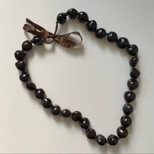 3/$30💚Brown chunky large shiny pebbles necklace